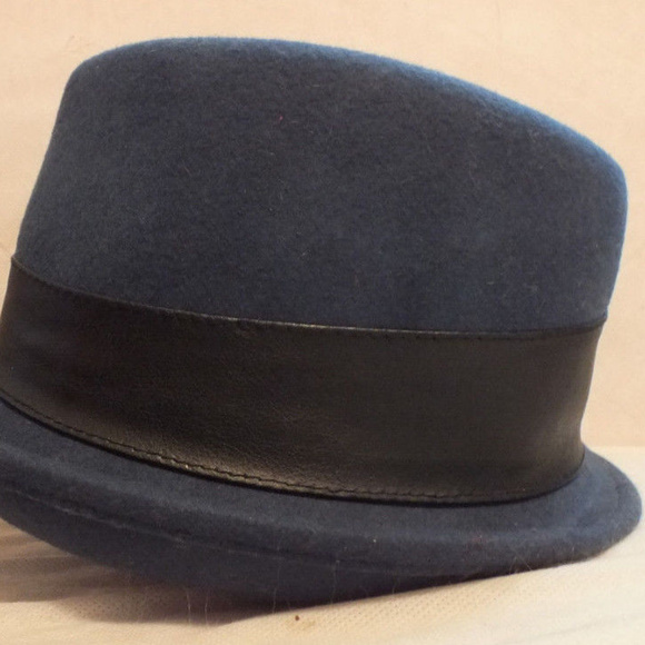 Scala Collection 100% Wool Dark Blue Hand Stitched - Picture 3 of 6